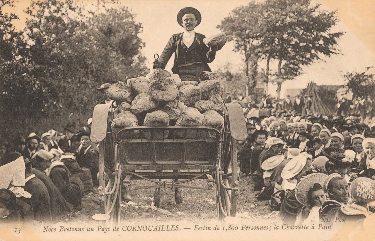 carte postale NOCE ; FESTIN ; LA CHARRETTE A PAIN 1903-1920 020096 Photo
