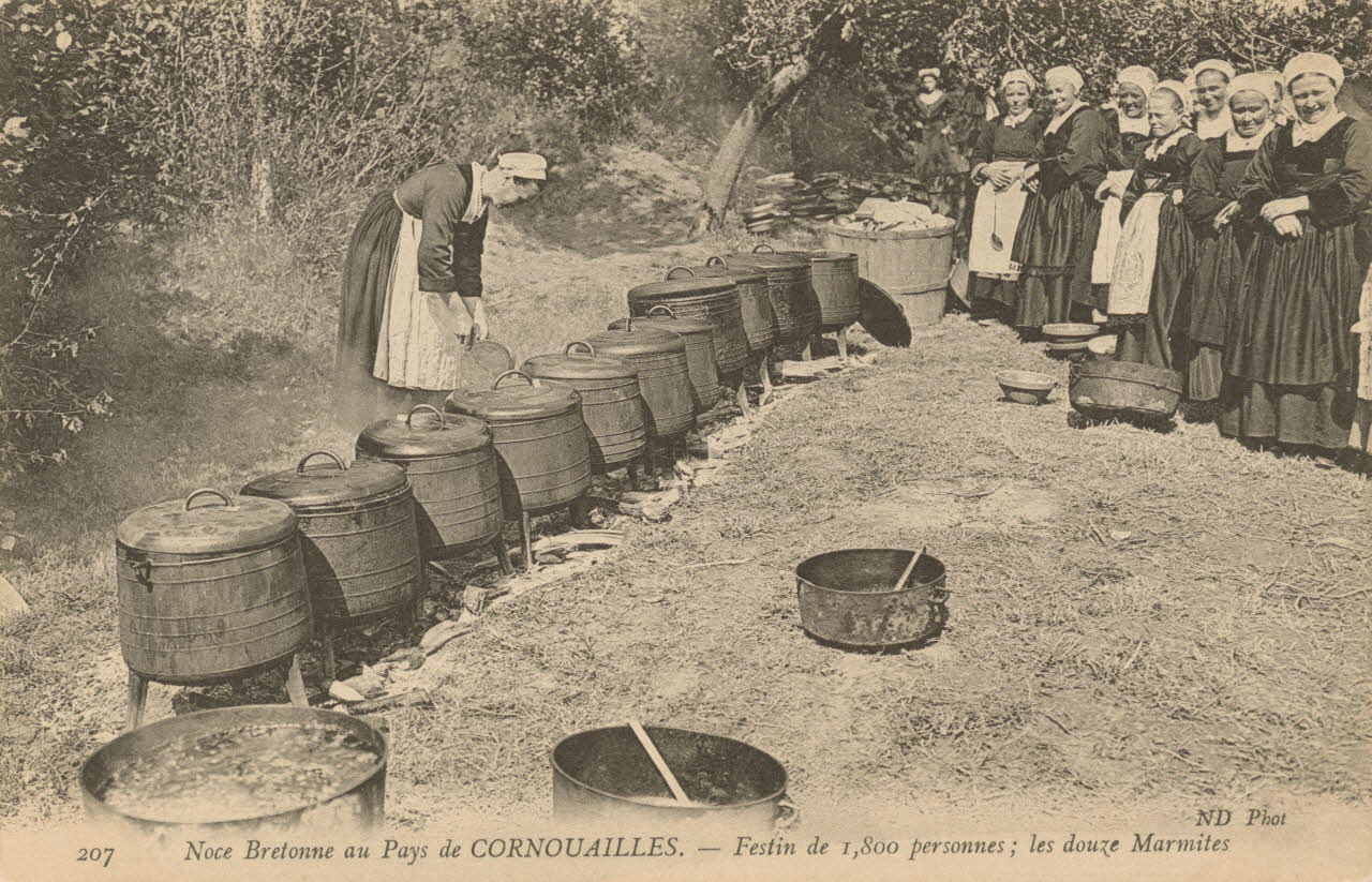 carte postale NOCE ; FESTIN DE 1800 PERSONNES 1903-1920 020098 Photo