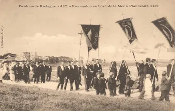 carte postale PROCESSION AU BORD DE LA MER Finistère 1903 020300  Photo
