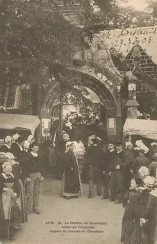 carte postale L'ARC DE TRIOMPHE Finistère 1903 020327 Photo