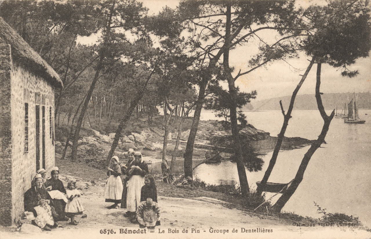 carte postale LE BOIS DU PIN GROUPE DENTELLIERES Finistère 1918 020419 Photo