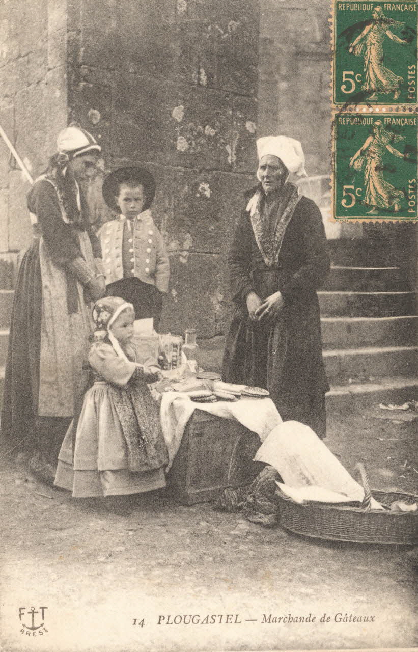 carte postale MARCHANDE DE GATEAUX Finistère 1915 020434 Photo