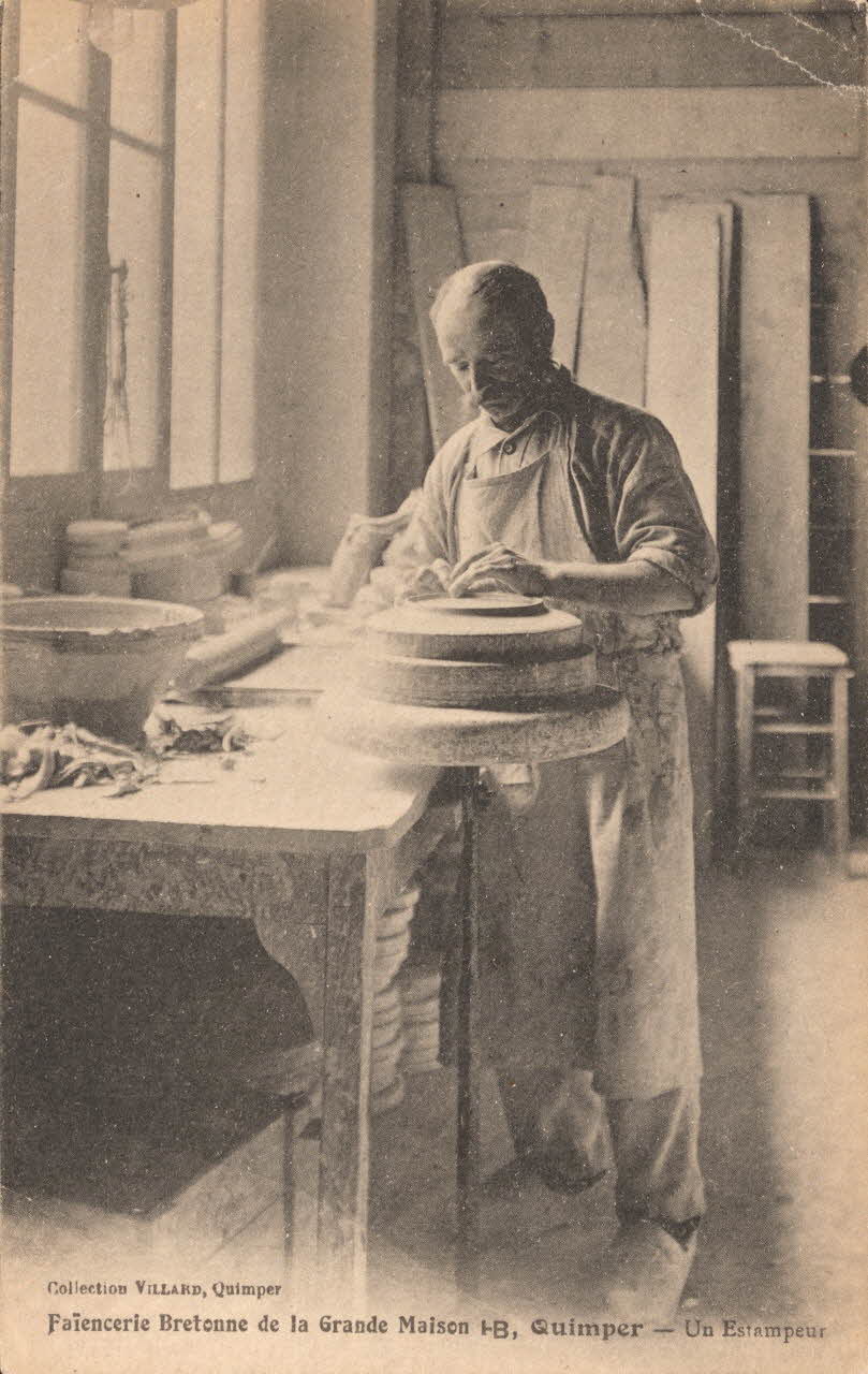 carte postale FAIENCERIE BRETONNE Finistère 1903-1920 020454 Photo