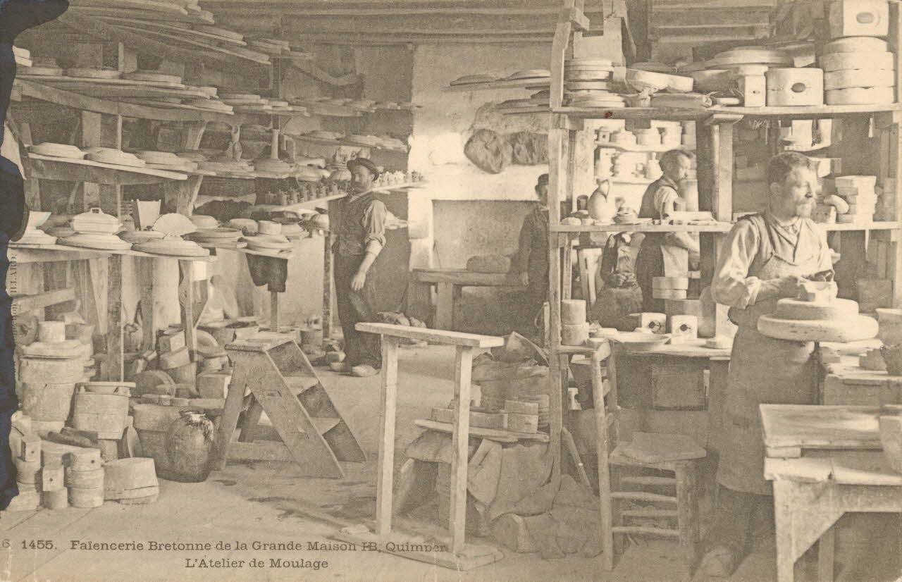 carte postale L'ATELIER DE MOULAGE Finistère 1903 020462 Photo