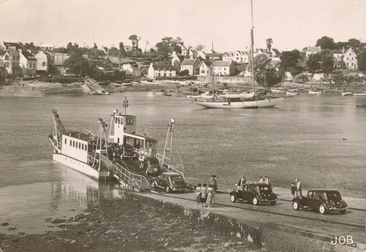 carte postale LE BAC Finistère 1950 020524 Photo