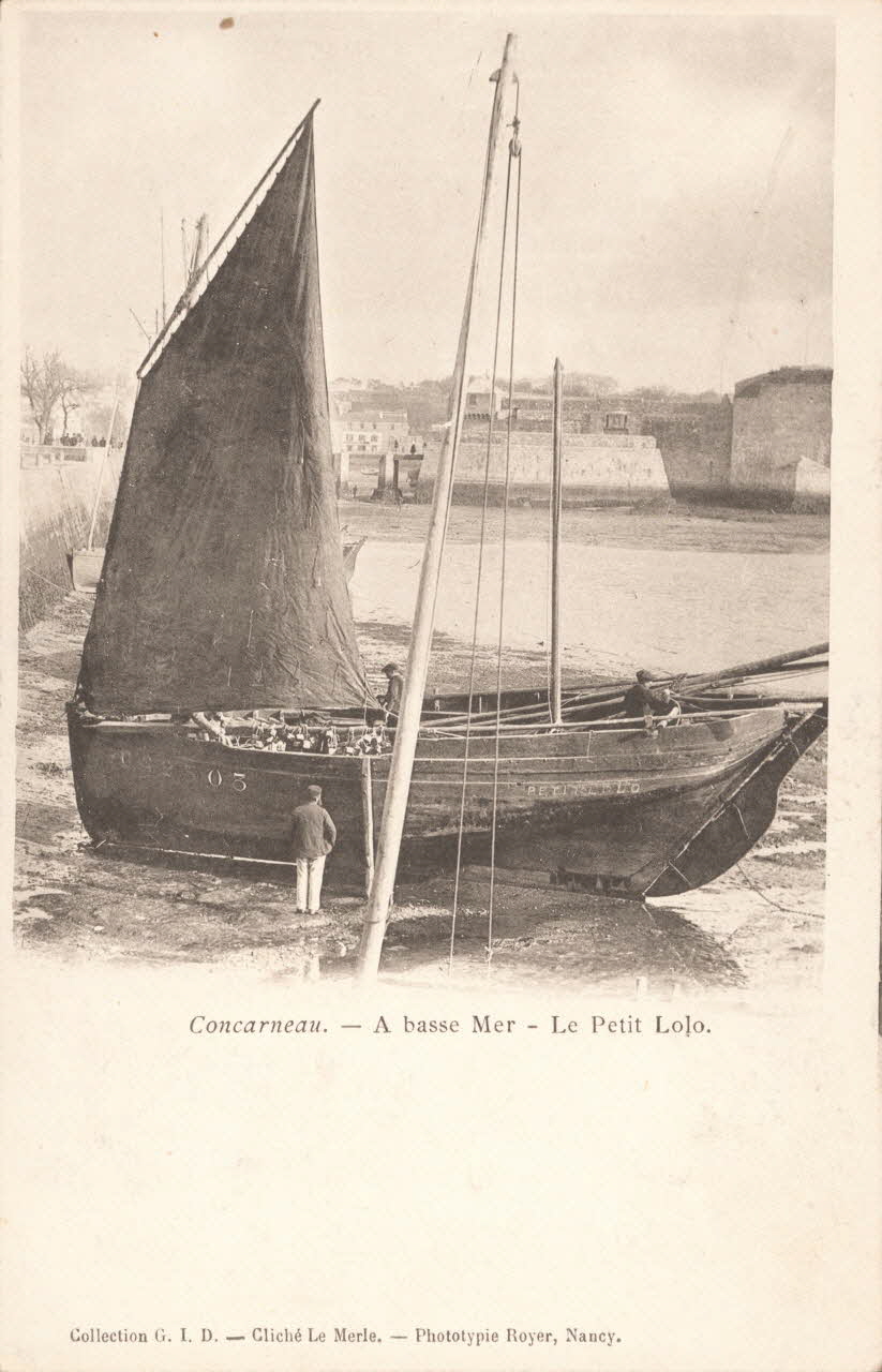 carte postale A BASSE MER. LE PETIT LOLO Finistère 1903 020550 Photo