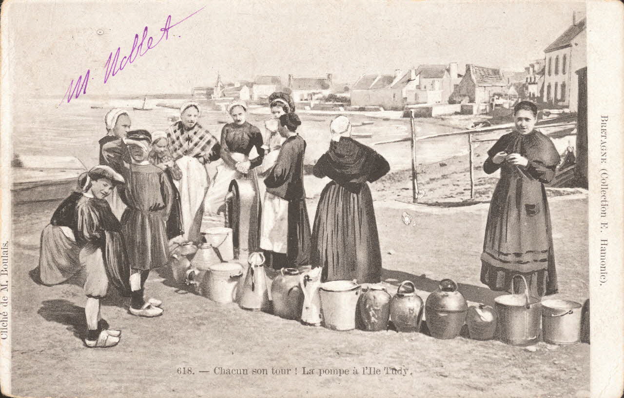 carte postale CHACUN SON TOUR] Finistère 1903 020677 Photo