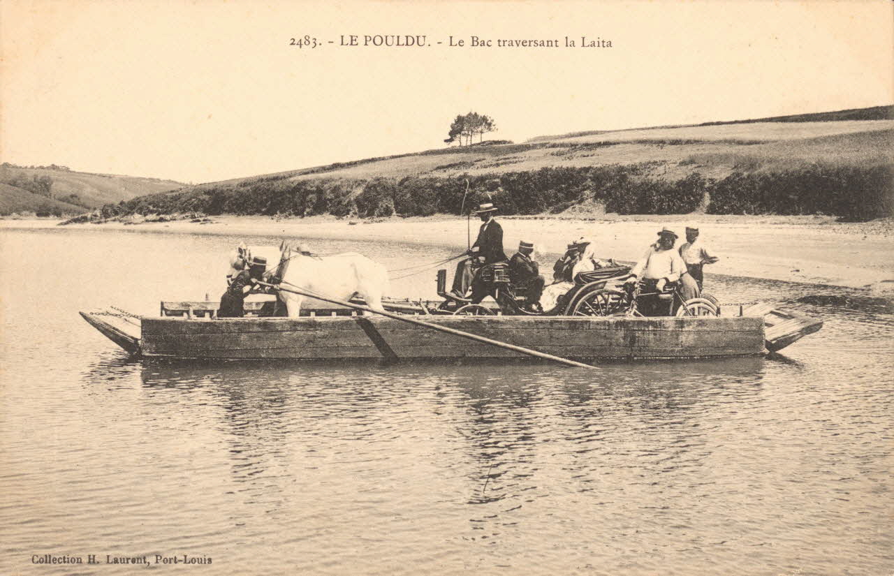 carte postale LE BAC TRAVERSANT LA LAITA Finistère 1903-1920 021592 Photo