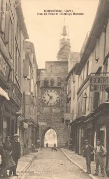carte postale RUE DU PONT ET L'HORLOGE ROMAIN Gard 1903-1920 021882  Photo