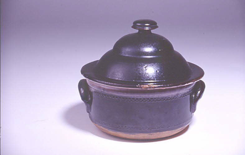 FaïEncerie De La Villa ; Poterie La Villa écuelle Pays de la Loire, France 1937 1937.53.24.1-2 Photo