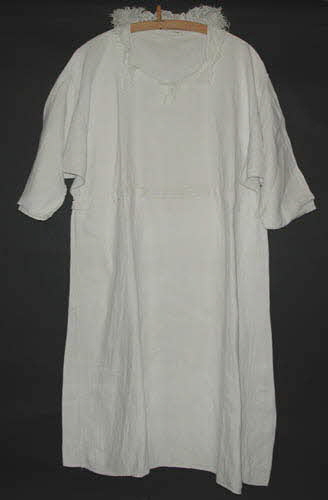 dessous de robe 1936.581 Photo