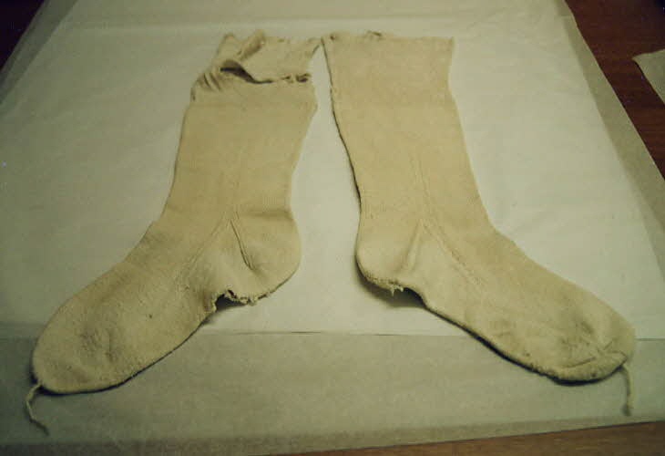 bas 1936.71.1-2 Photo