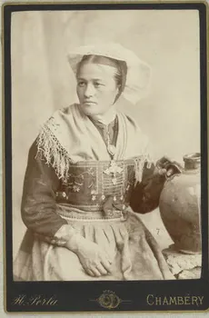 H. Perla photographie Album n°1 du Musée d'ethnographie du Trocadéro Rhône-Alpes, France 1875-1899 Ph.1944.41.122  Photo Mucem/Perla, H.