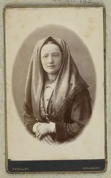 P. Vuillot photographie Album n°1 du Musée d'ethnographie du Trocadéro Rhône-Alpes, France 1875-1899 Ph.1944.41.142 Photo