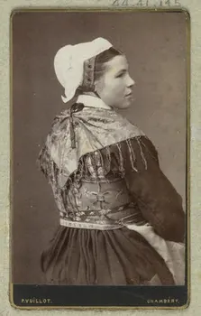 P. Vuillot photographie Album n°1 du Musée d'ethnographie du Trocadéro Rhône-Alpes, France 1875-1899 Ph.1944.41.145 Photo