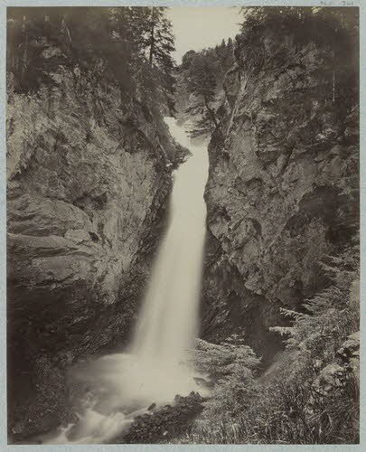 J. Levy photographie Album n°3 du Musée d'ethnographie du Trocadéro Midi-Pyrénées, France 1875-1899 Ph.1944.41.364 Photo
