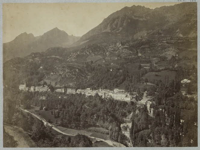 J. Levy photographie Album n°3 du Musée d'ethnographie du Trocadéro Midi-Pyrénées, France 1875-1899 Ph.1944.41.383 Photo