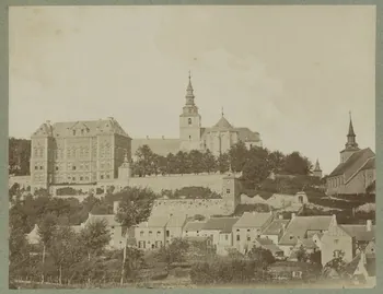 Isidore Alphonse Chalot photographie Album n°4 du Musée d'ethnographie du Trocadéro Centre, France 1875-1899 Ph.1944.41.415 Photo