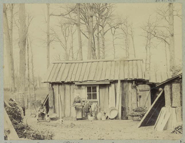 Douchement ; Louis-Frédéric Mahot De La Querantonnais photographie Album n°4 du Musée d'ethnographie du Trocadéro Centre, France 1875-1899 Ph.1944.41.428 Photo