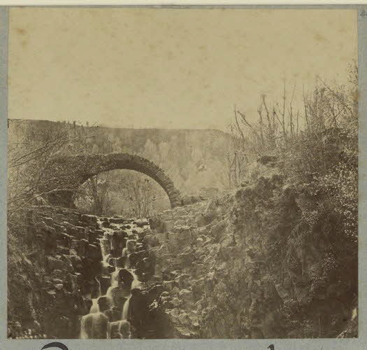 Auguste Vazeille photographie Album n°4 du Musée d'ethnographie du Trocadéro Auvergne, France 1875-1899 Ph.1944.41.434 Photo