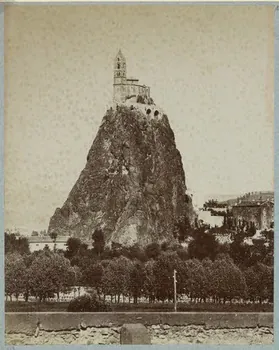 Auguste Vazeille photographie Album n°4 du Musée d'ethnographie du Trocadéro Auvergne, France 1875-1899 Ph.1944.41.440 Photo