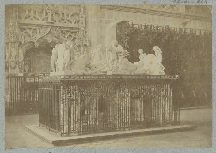 Georges Brun photographie Album n°4 du Musée d'ethnographie du Trocadéro Rhône-Alpes, France 1875-1899 Ph.1944.41.444 Photo