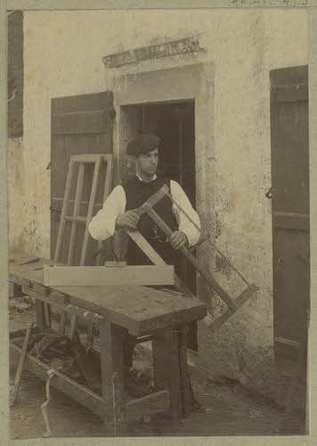 Anonyme photographie Album n°5 du Musée d'ethnographie du Trocadéro Aquitaine, France 1875-1899 Ph.1944.41.475 Photo