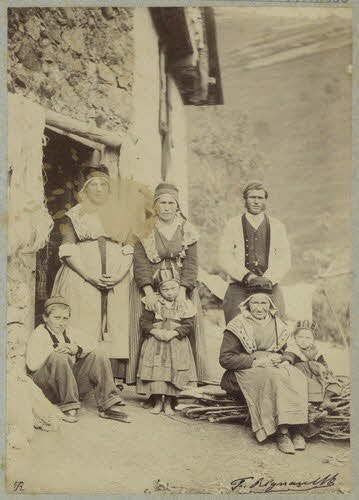 François Regnoulle photographie Album n°5 du Musée d'ethnographie du Trocadéro Midi-Pyrénées, France 1875-1899 Ph.1944.41.560 Photo