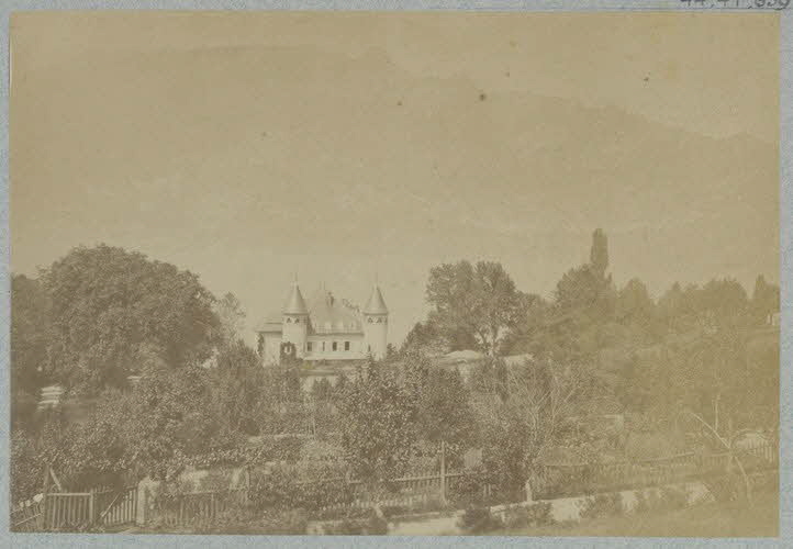 Georges Brun photographie Album n°6 du Musée d'ethnographie du Trocadéro Rhône-Alpes, France 1875-1899 Ph.1944.41.639 Photo