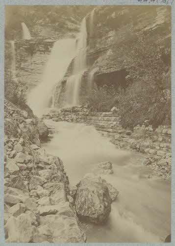 Georges Brun photographie Album n°6 du Musée d'ethnographie du Trocadéro Rhône-Alpes, France 1875-1899 Ph.1944.41.677 Photo