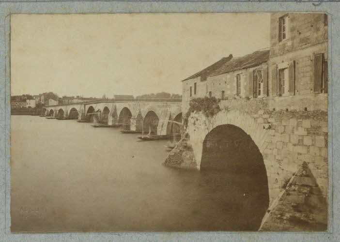 Joseph Aumont photographie Album n°6 du Musée d'ethnographie du Trocadéro Pays de la Loire, France 1881/1/1 Ph.1944.41.690 Photo