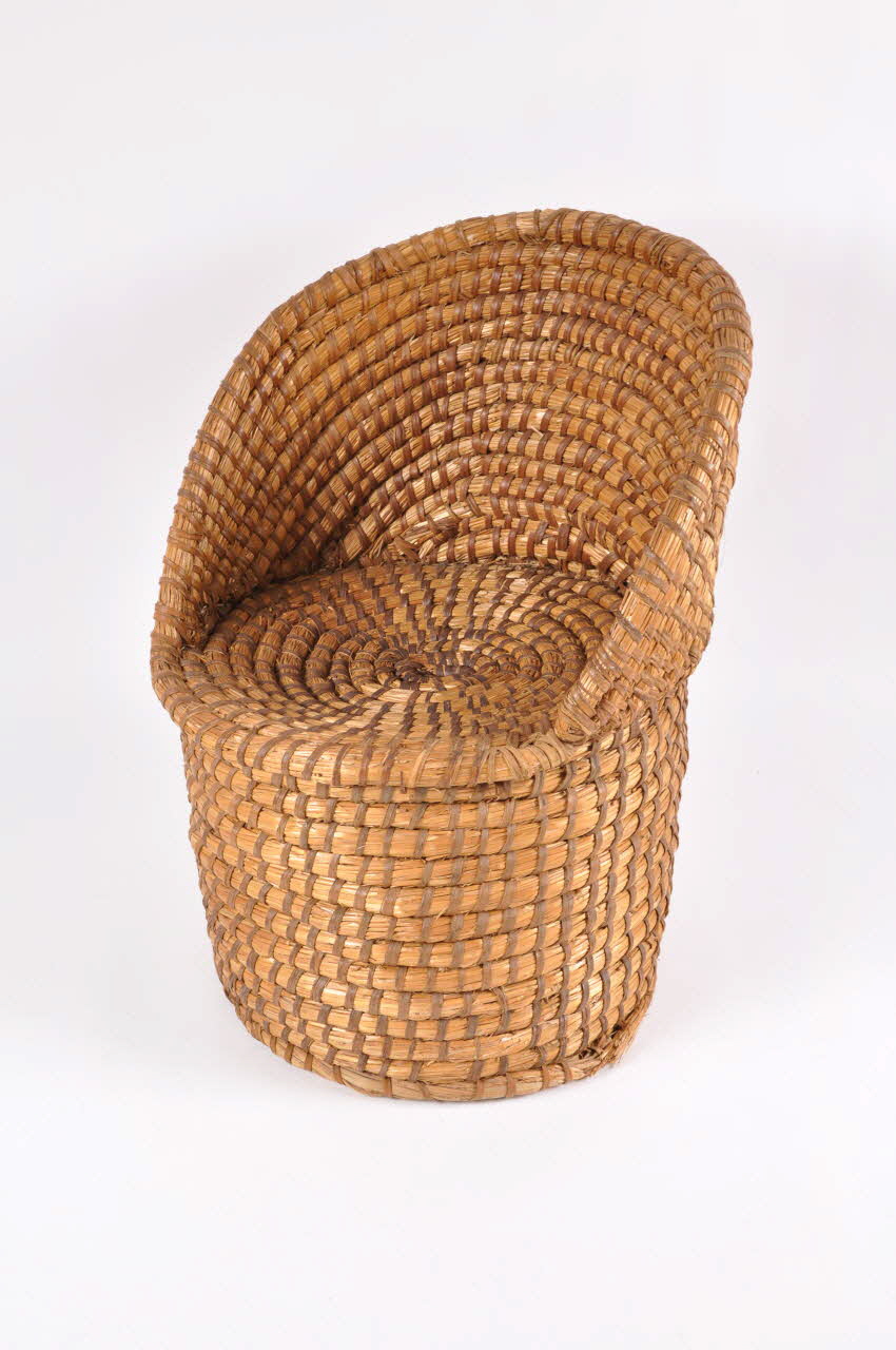 fauteuil d'enfant 1900-1920 1936.2532 Photo Mucem