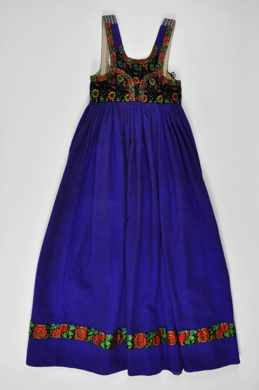 ROBE DE PAYSANNE Rock 1970.96.16 Photo Mucem