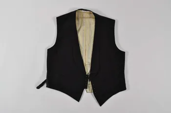 Magasins Belle Jardinière gilet 1912 1971.41.49.2 Photo Mucem