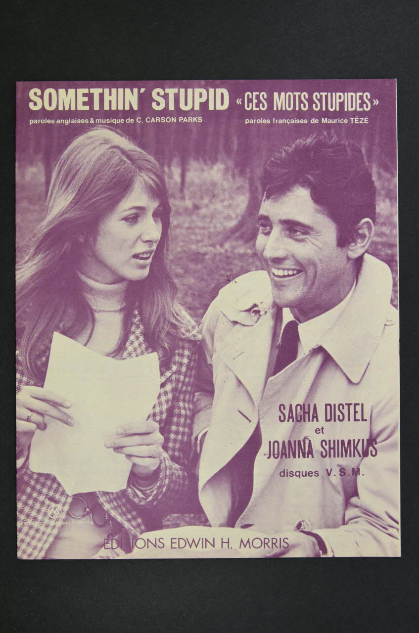 Maurice Tézé ; C. Carson Parks ; Sacha Distel ; Joanna Shimkus ; Edwin H. Morris, Editions; chanson petit format 1967 1969.88.660 Photo Mucem