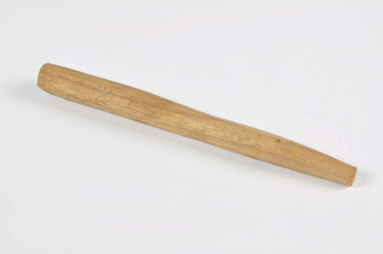 François Charbonneau cheville Montpertuis-par-Domigny(Orne) 1970 1971.44.51 Photo Mucem