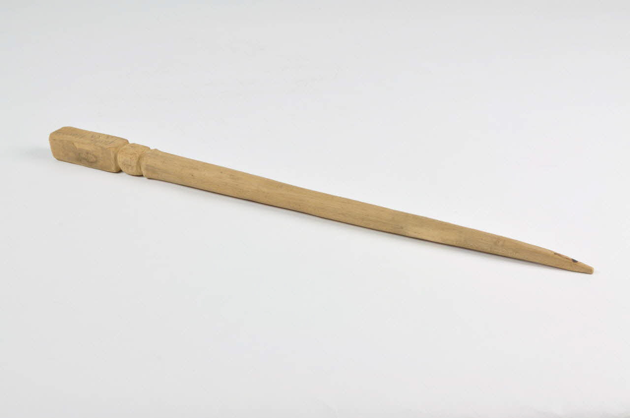 François Charbonneau cheville Montpertuis-par-Domigny(Orne) 1970 1971.44.59 Photo Mucem