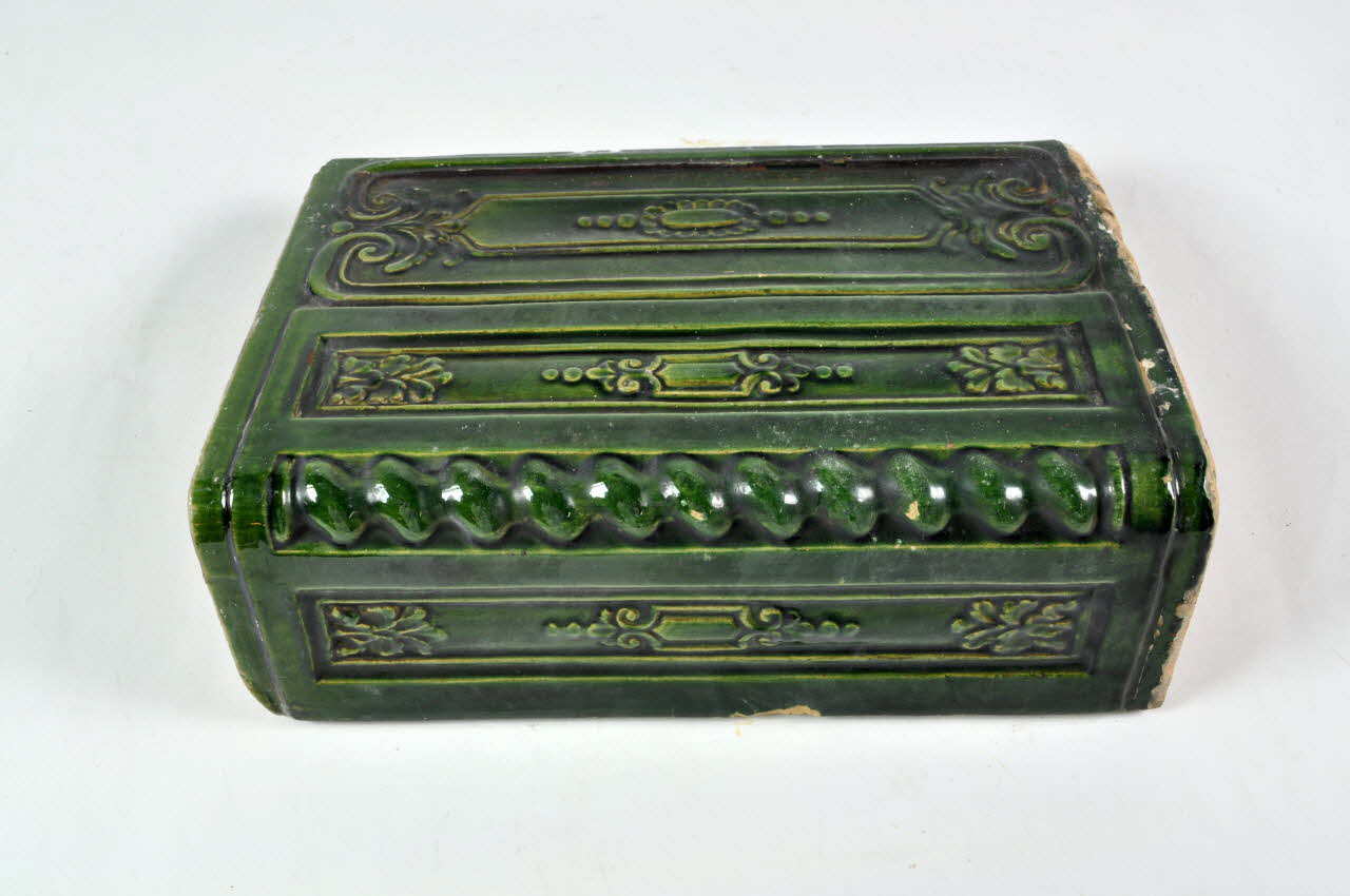 POELE A COMBUSTIBLE SOLIDE 1971.56.106.21 Photo Mucem