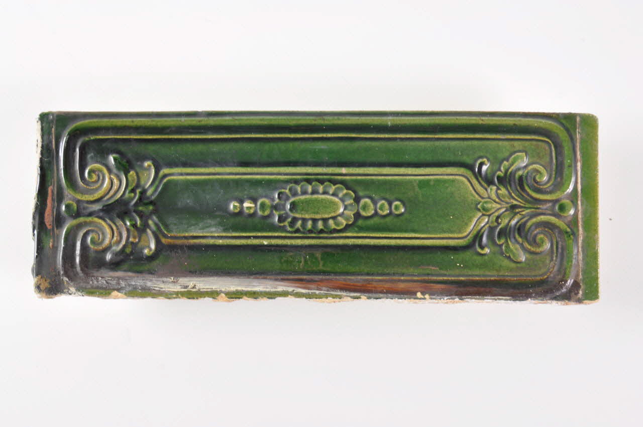 carreau de poêle 1971.56.106.31 Photo Mucem