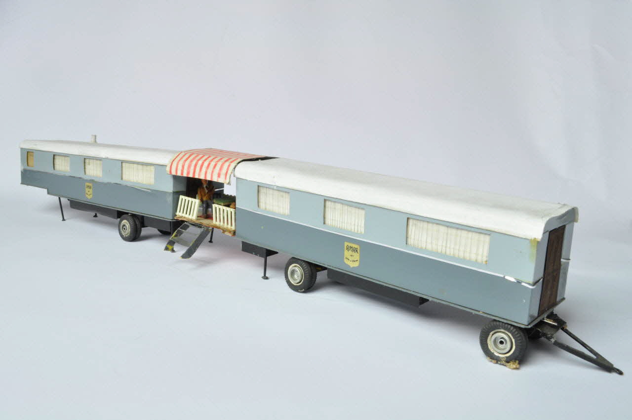 figurine 1973.101.1.10.1-4 Photo Mucem