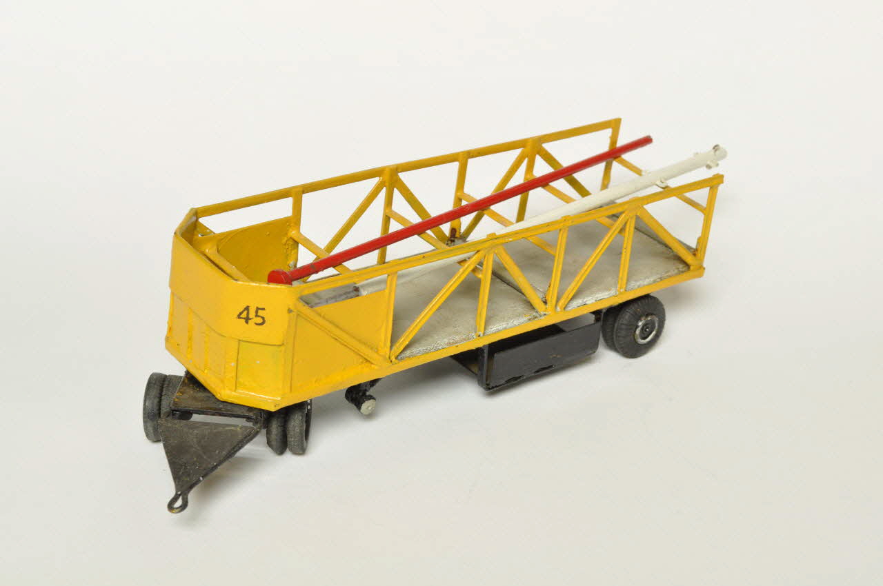 figurine 1973.101.1.14.1-3 Photo Mucem