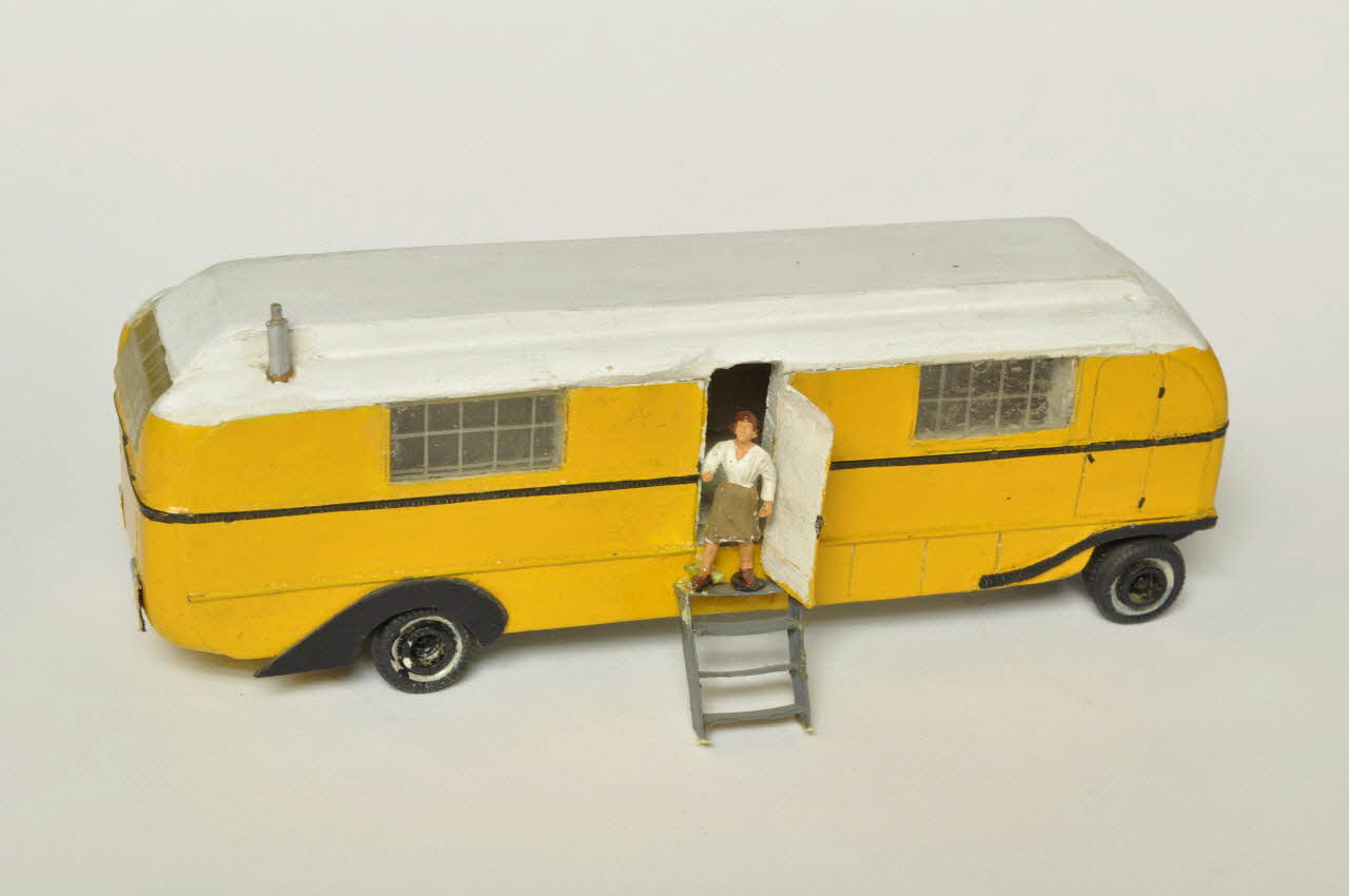 figurine 1973.101.1.4.1-3 Photo Mucem