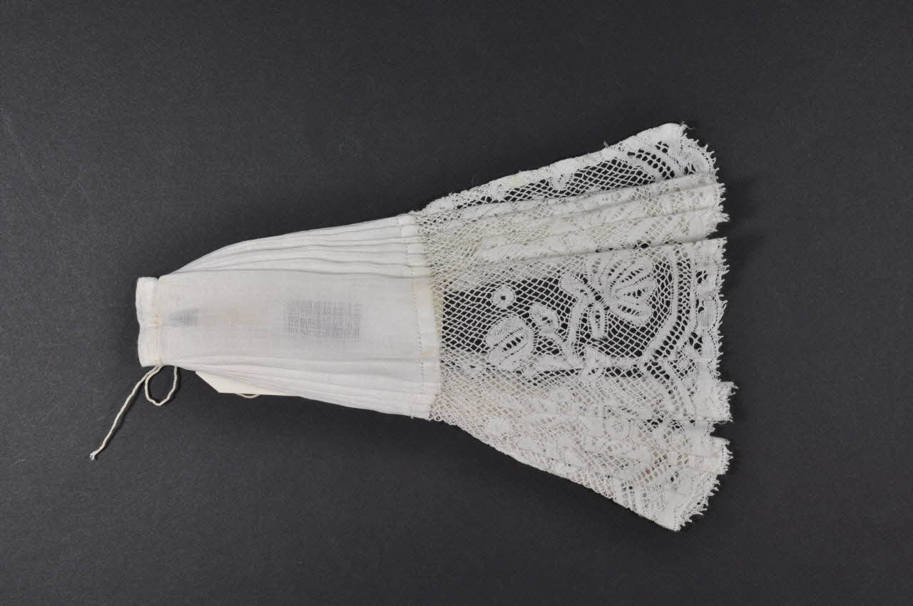 jabot 1940 1973.107.64 Photo Mucem
