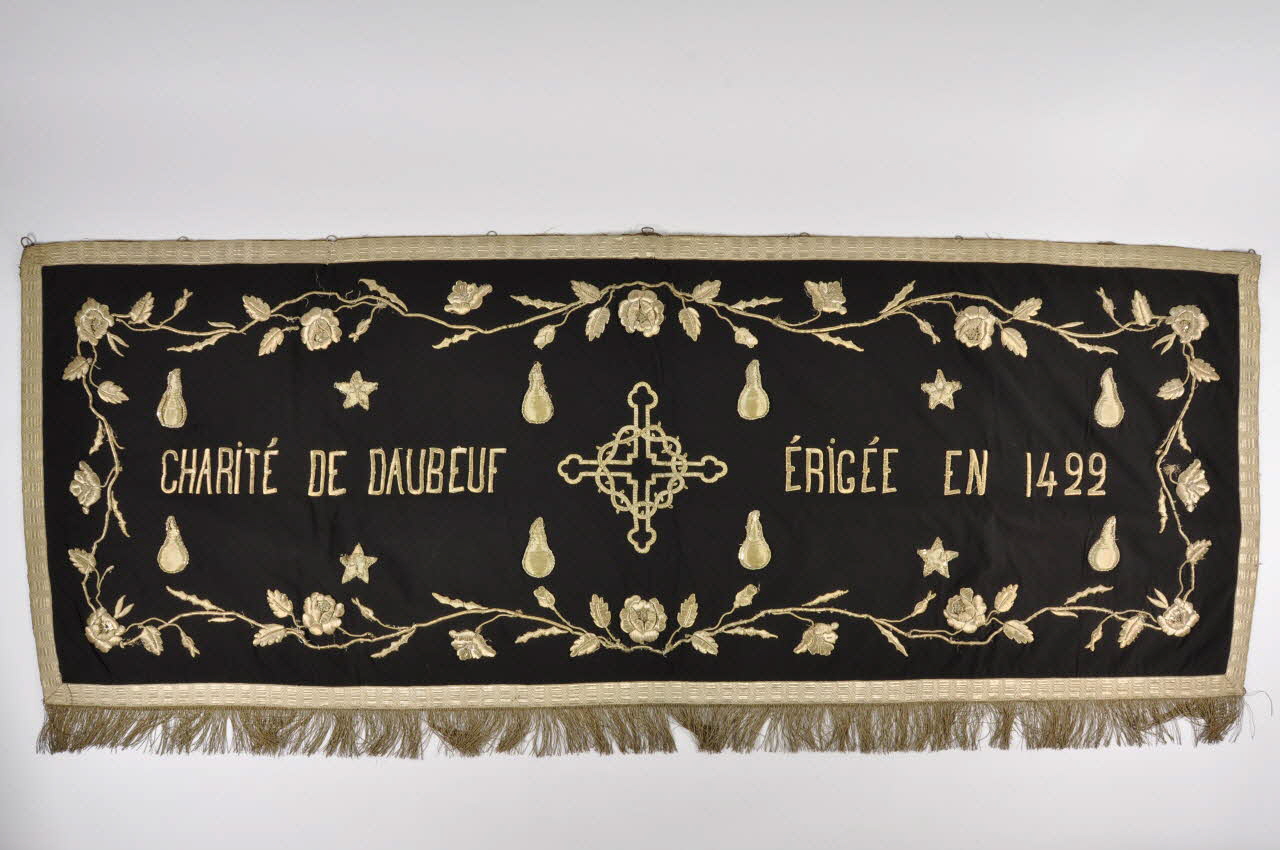 GARNITURE MORTUAIRE DE PORTE D'EGLISE 1973.2.21.1 Photo Mucem