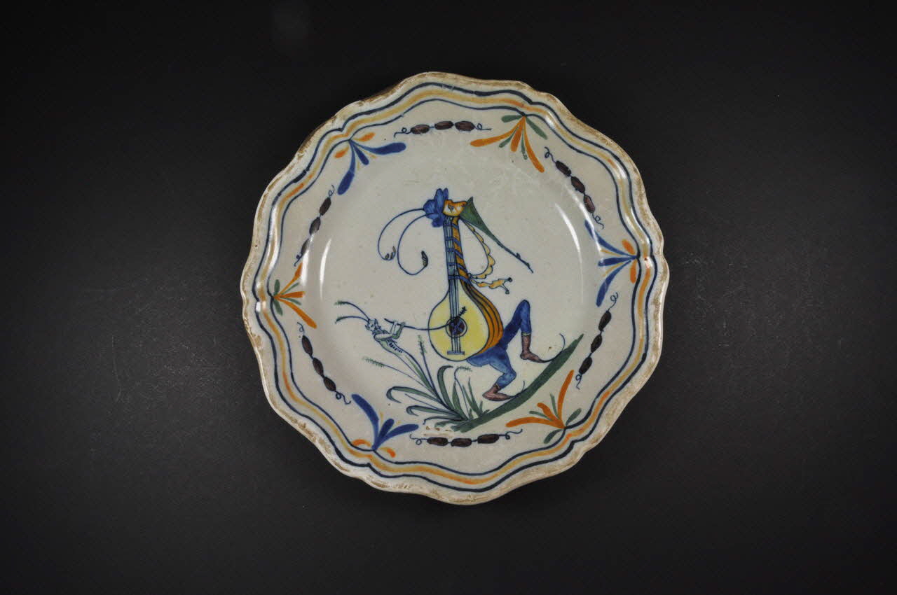 assiette plate 1972.143.5 Photo Mucem