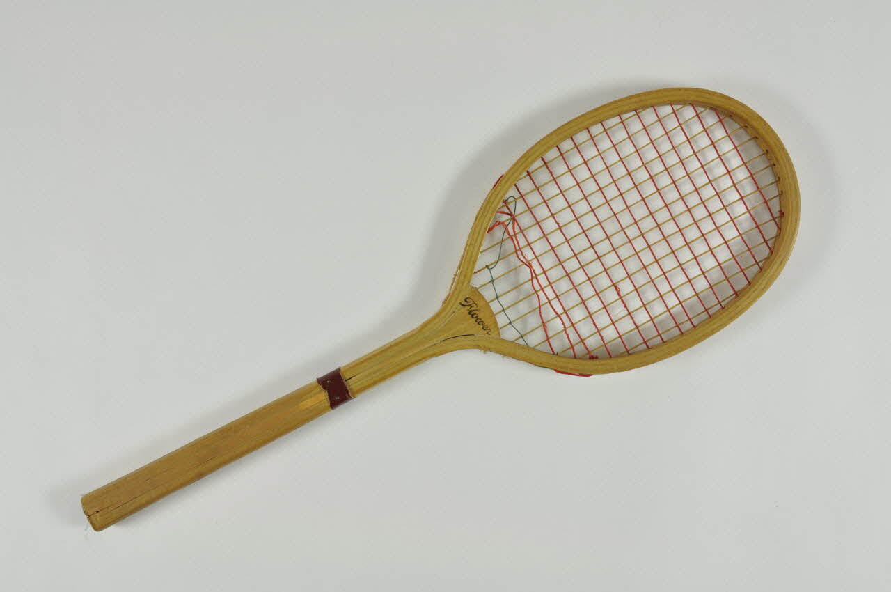 raquette de tennis 1972.149.1 Photo Mucem
