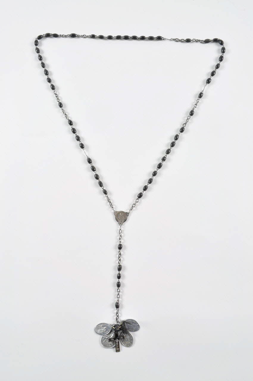 Bonnival chapelet Rhône-Alpes, France 1930 1971.85.1.2 Photo Mucem