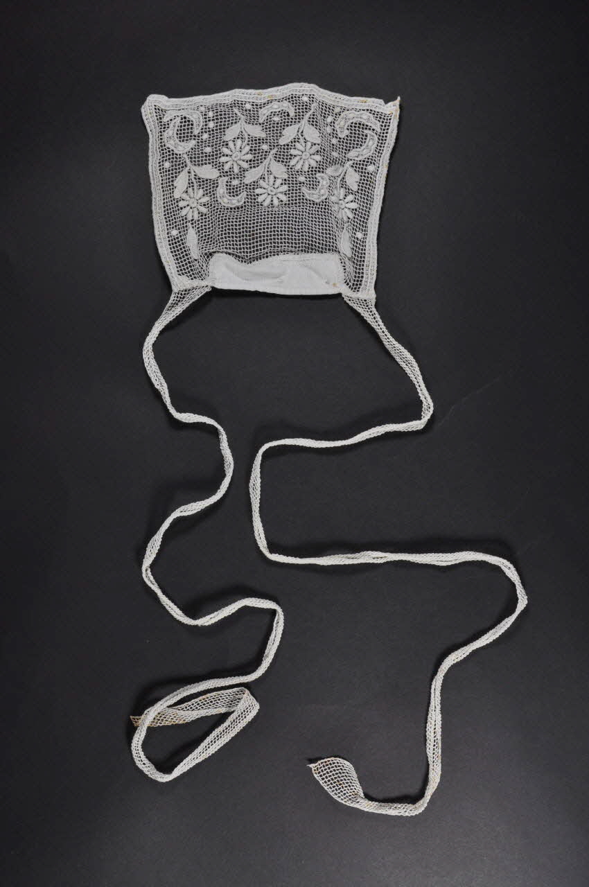 Louise Renevot coiffe Bretagne, France 1954 1971.97.4.2 Photo Mucem