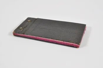 CARNET D'ECHANTILLONS 1972.149.211 Photo Mucem