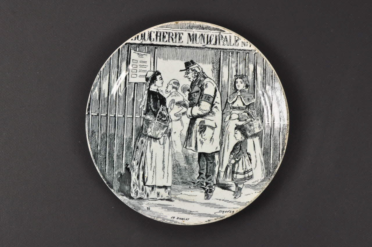 FaïEnces assiette plate Picardie, France 1850-1900 1973.5.7 Photo Mucem